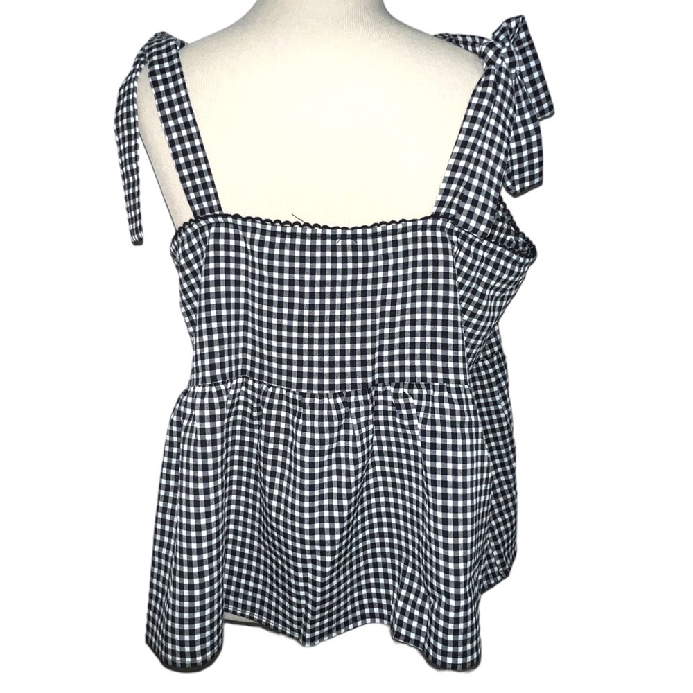 Skies are Blue Gingham Flowy Blouse - Picture 2 of 8